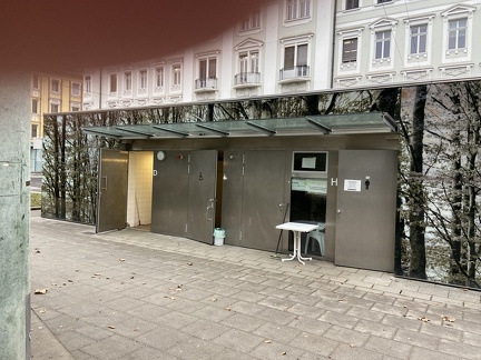 Behinterten WC Volksgarten offene Tür 170122